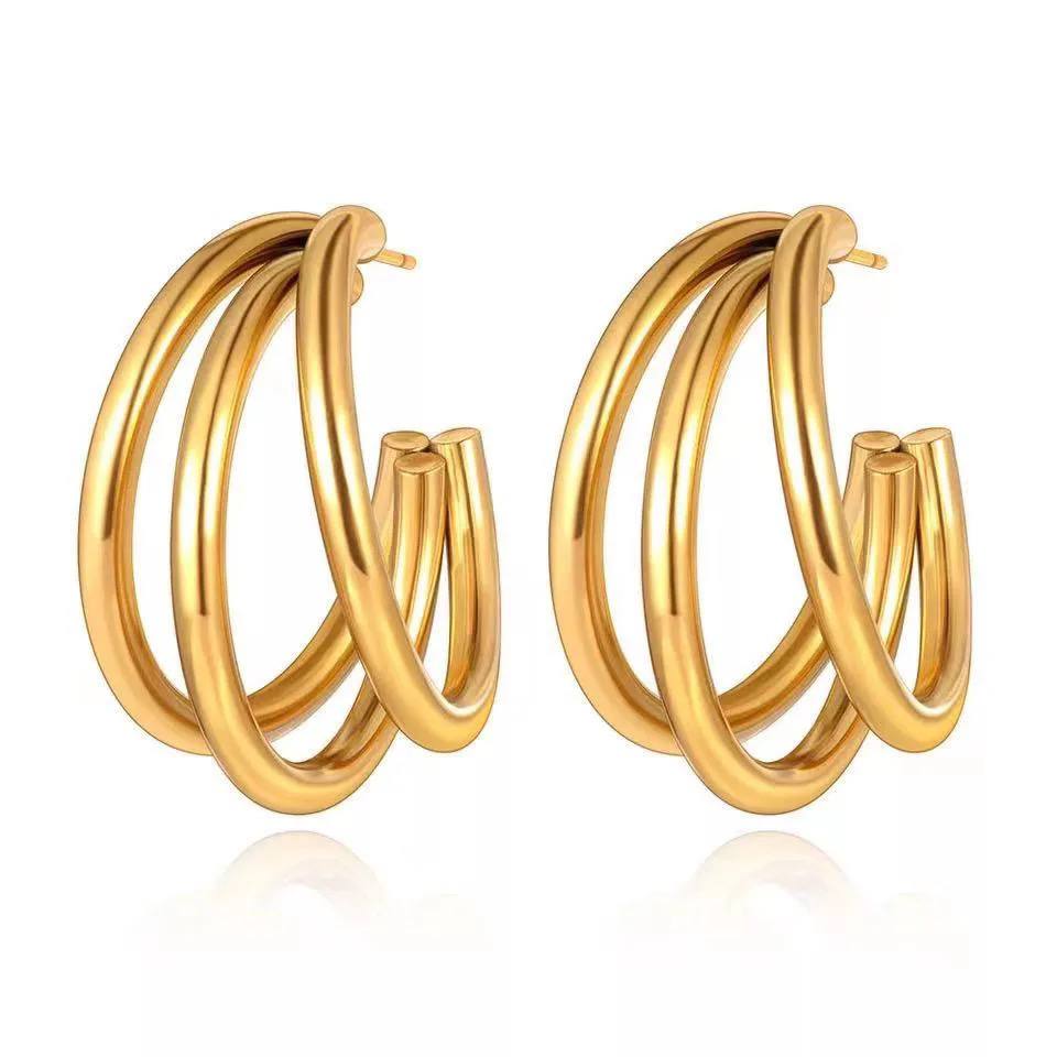 Boucles Élégance Enlacée