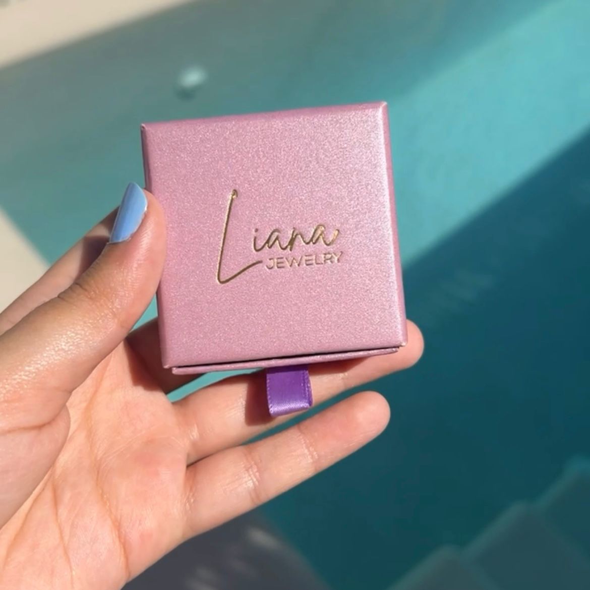 Boîte Cadeau Liana Jewelry - Une touche d'élégance pour vos bijoux